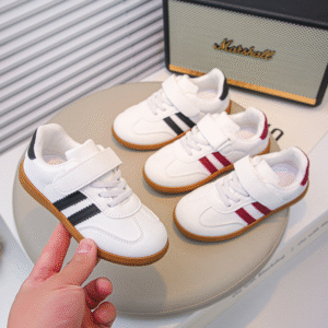 Children's casual sneakers